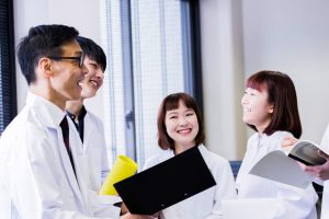 歯科医師あるある【歯科医師同士の人脈づくり】|歯科専門の人材派遣　u2株式会社